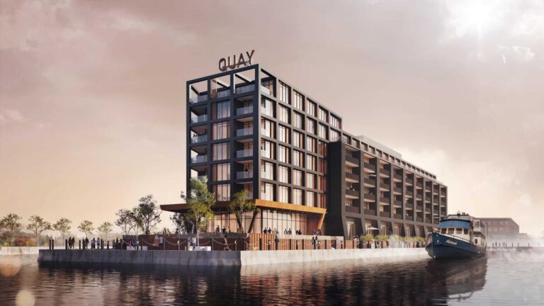 52459 157676 Collingwood Quay Condos
