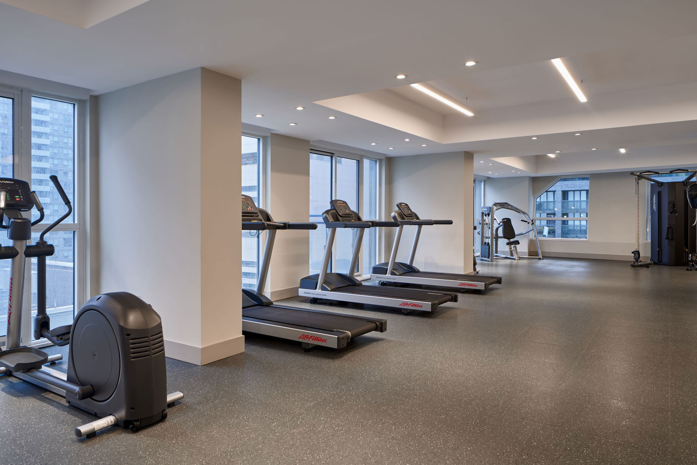 Pinnacle PJ Condos Gym