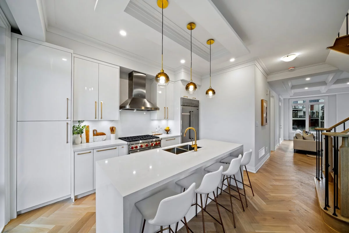 Fifth Avenue Woodbridge